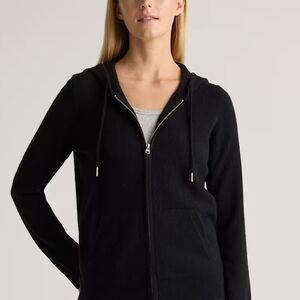 Quince Mongolian Cashmere Women's Black Zip-Up Hoodie